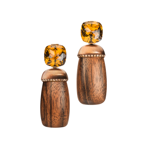 ACORNS Earrings acorn acorn-earrings with citrines macassar ebony natural diamonds gold bronze 750/000 rose-gold citrine-earring macassar-earring macassar-ebony-earring rose-gold-earring custom made from Munich length 4.5 cm