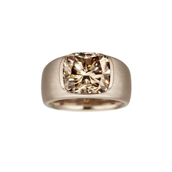 BURNING SAND Ring Burning-Sand natur-braunem Diamanten 6 Karat Kissenschliff mattiertes 750/000 Weißgold Ring-Schmiedekunst Verlobungsringe Eheringe Golring Diamantringe