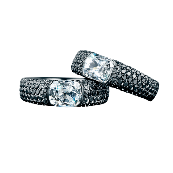 BLACK & WHITE Pair of rings black and white diamond ring diamond each 1 carat black diamonds rhodium plated 750/000 white gold Cushion Cut gold ring buy at Jewelersmiths