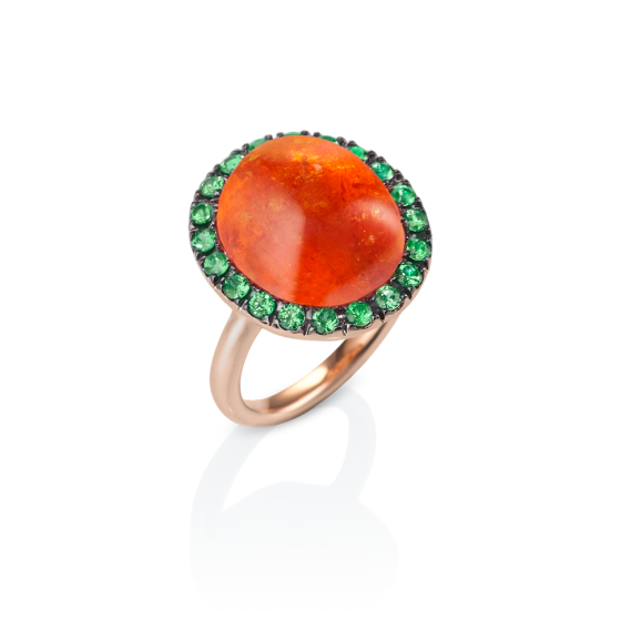 INDIAN SUMMER Ring Indian Summer Garnet Ring 16 Carat Mandarin Garnet Ring Zavorite Ring with Mandarin Garnet Cabochon of 16 ct Zavorite 750/000 White Gold 750/000 Rose-Gold Rings Gold-Rings Gemstone-Rings